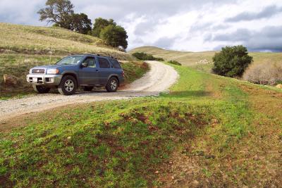 After: Upgraded road reach showing the benefits of outsloping and installation of rolling dips to treat chronic surface erosion.